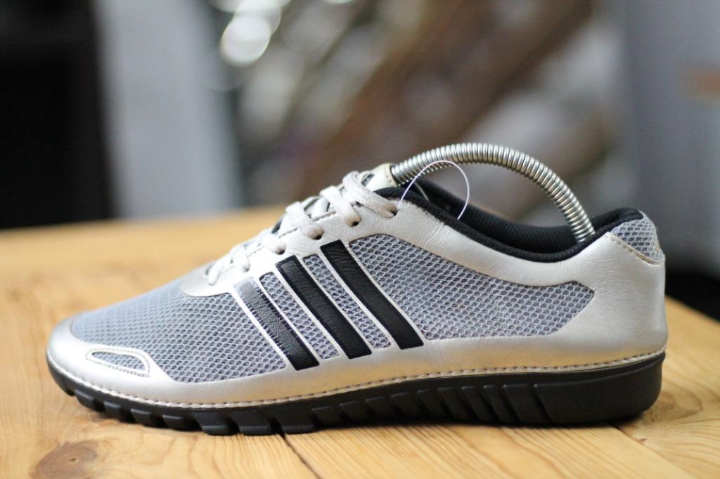 Size 9 UK ADIDAS Fluid Trainer Light M Shoes