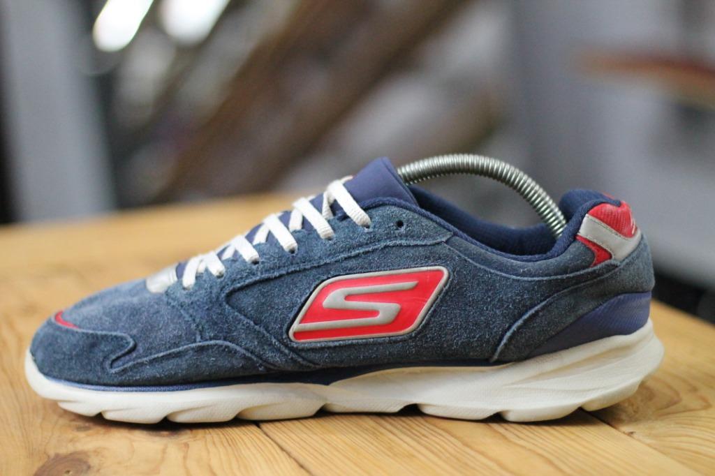 Skechers go run deals victory