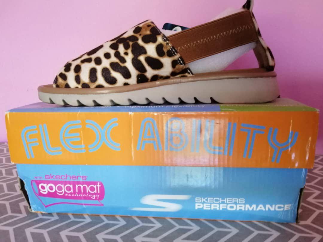Skechers jigsawed sandals store