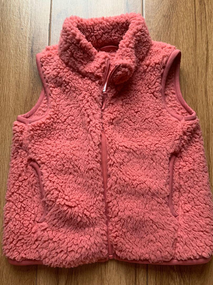 Fluffy Yarn Fleece Vest