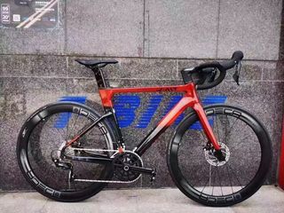 （分類：）位於 。 由 trendybike 提交（商品編號 1096538711，圖片 1）。簡介： 。