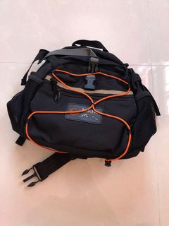 （分類：）位於 。 由 praybear 提交（商品編號 1096557303，圖片 1）。簡介： 。