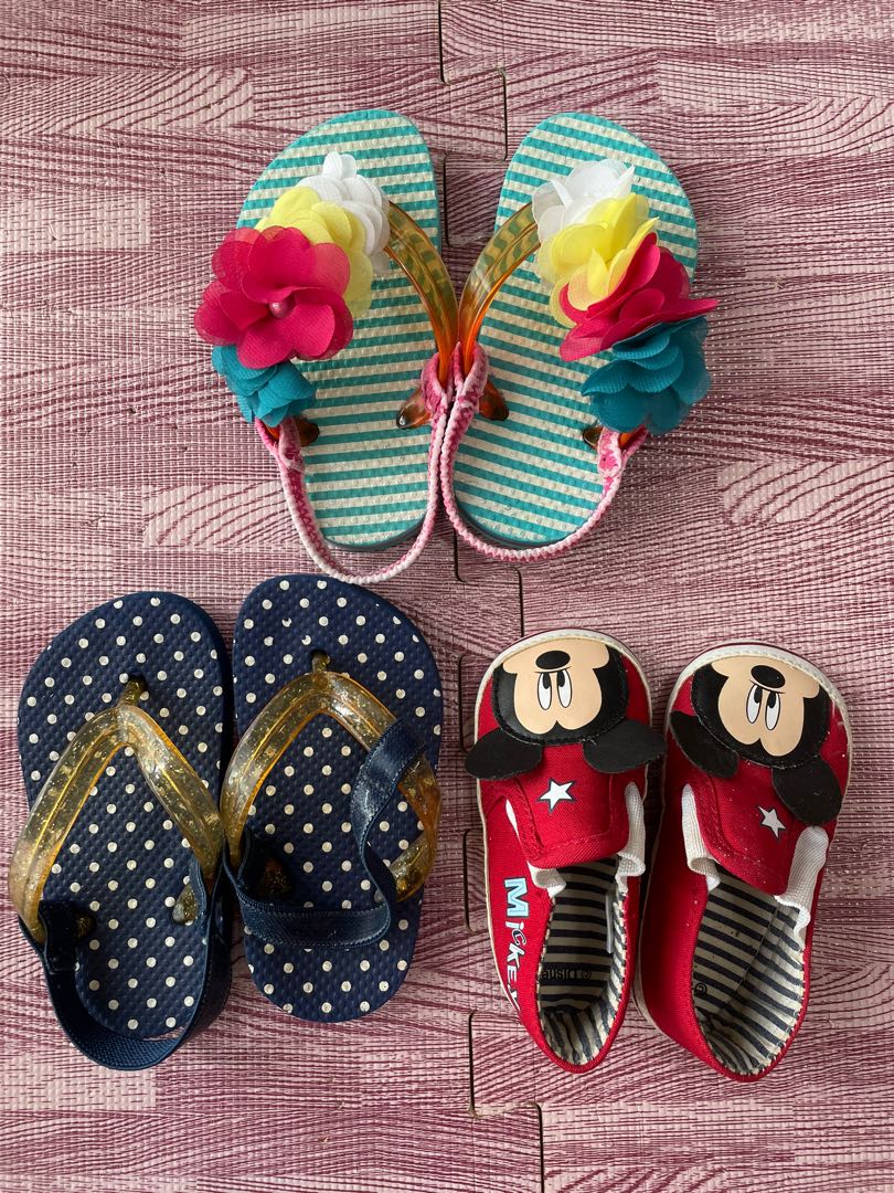 Red baby sandals outlet