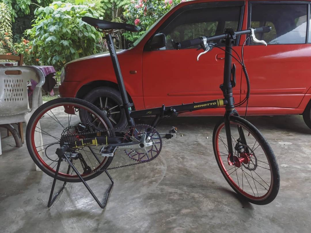 Benotto folding on sale bike