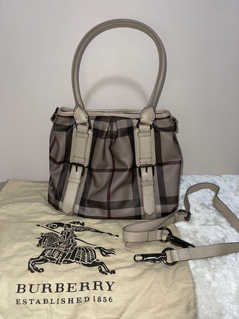 Burberry Bag Northfield Trench Smoked Check Grey Coated Canvas Tote,  Women's Fashion, Bags & Wallets, Tote Bags on Carousell