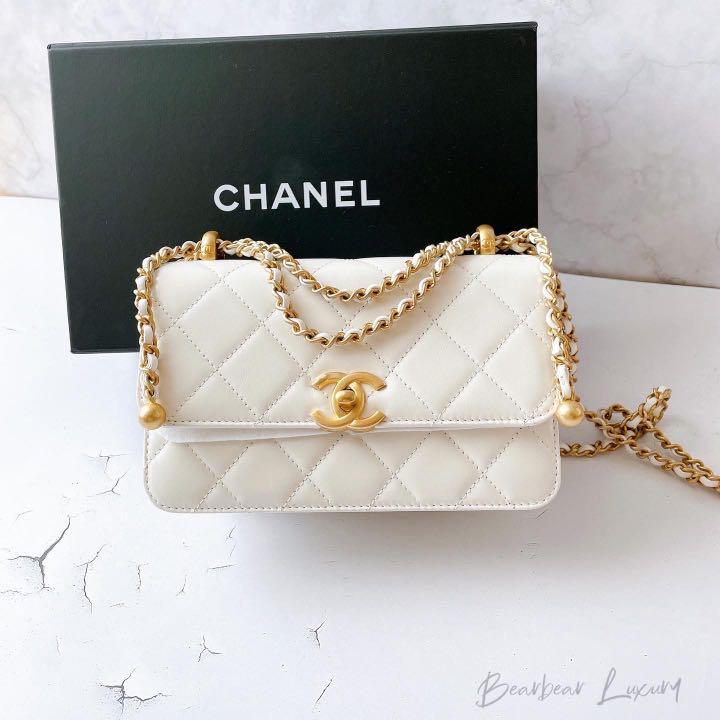 Chanel New 21a Perfect Fit 雙金珠/ 小金球Mini Flap Bag 19cm 牛皮‼️, 名牌, 手袋及銀包-  Carousell
