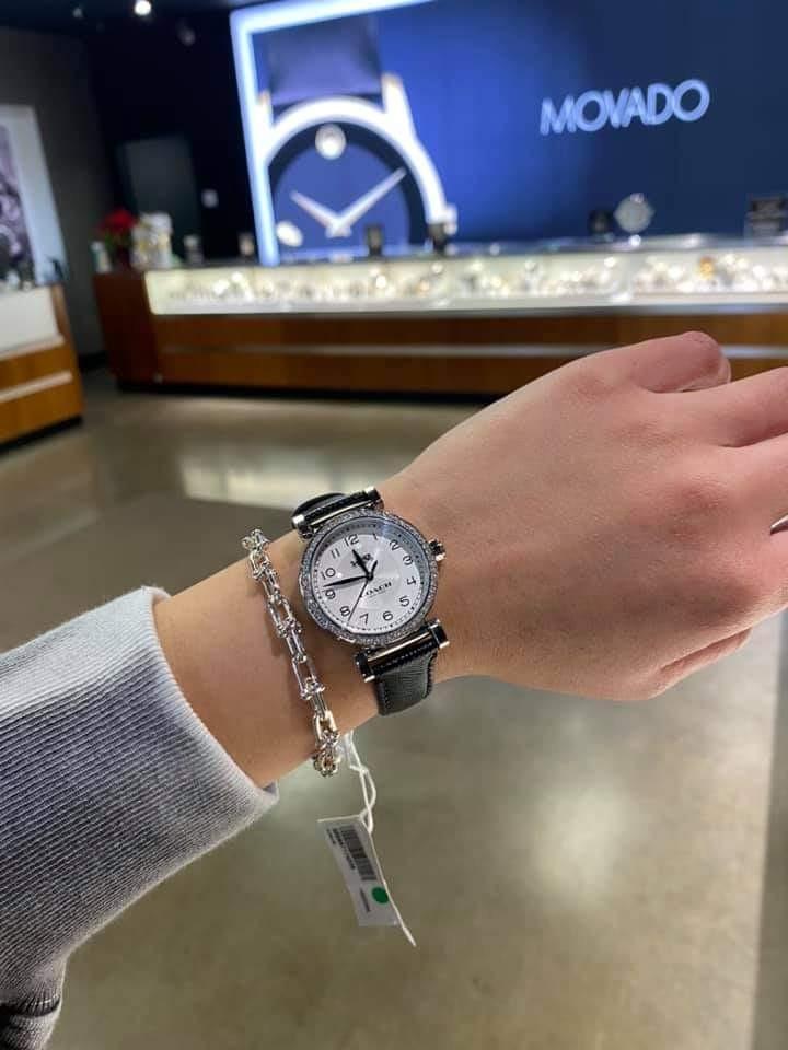 Coach women's top madison watch