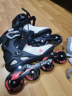 (Category: ) located in . Submitted by doraemon_sg777 (Listing ID 1096585503, Image 1). Description: .