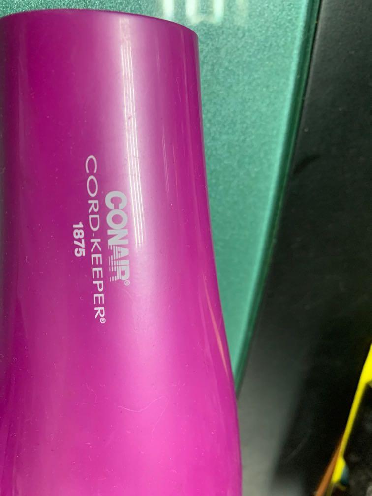 Conair Hair Blower (Category: Hair) located in Pasay City. Submitted by ayinong168 (Listing ID 1096510796, Image 2). Description: Item is in excellent condition mint working, with retractable cord, very powerful blower with hot warm and cool feature 125v needs transformer.