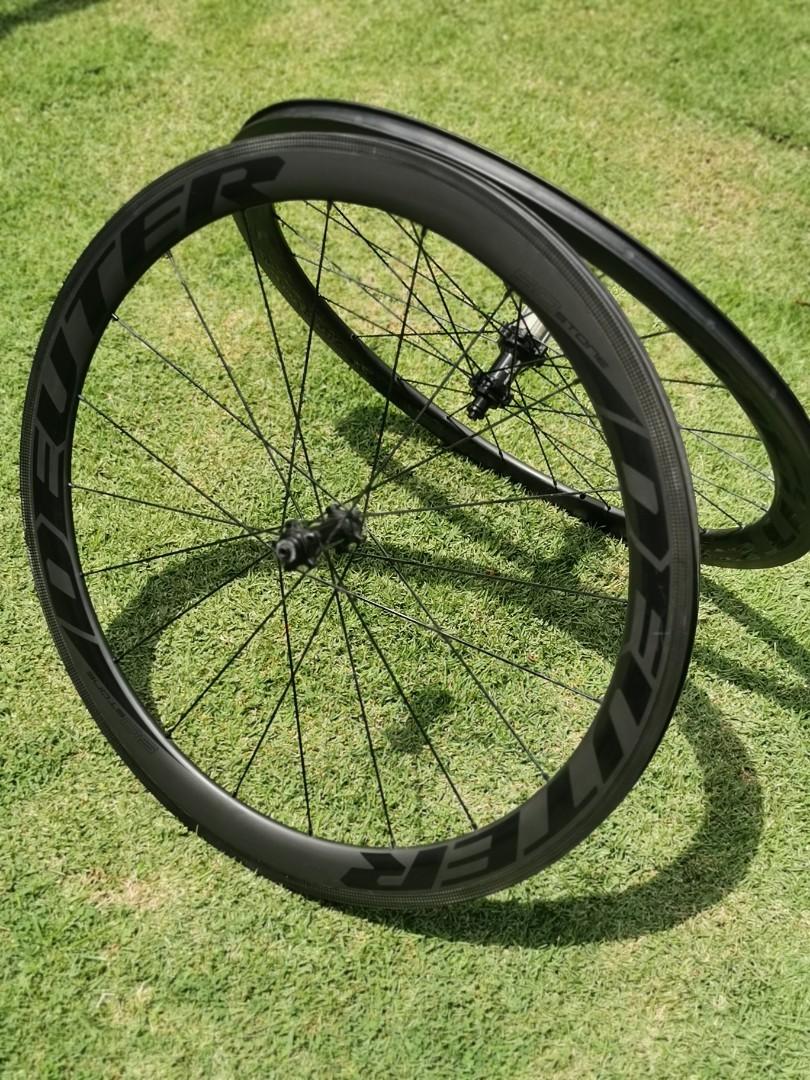 Deuter carbon wheels sales