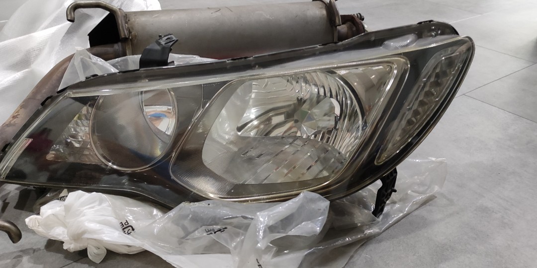FD2R Civic type R headlight, Car Accessories, Accessories on Carousell