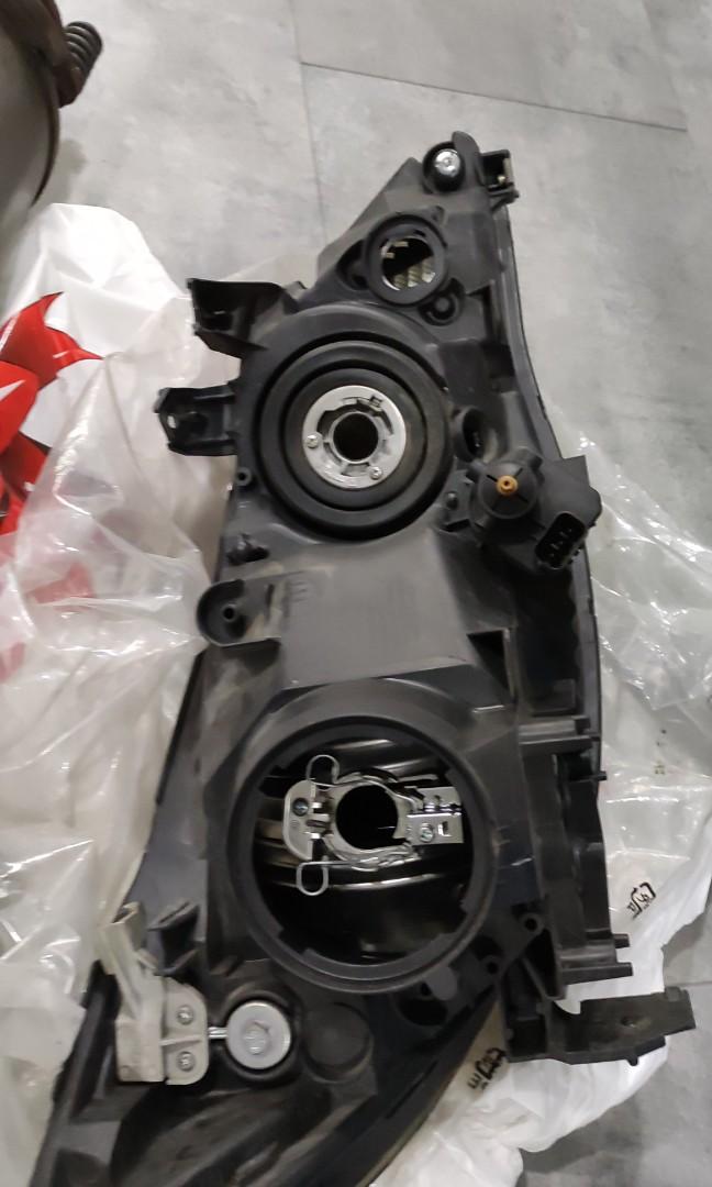 FD2R Civic type R headlight, Car Accessories, Accessories on Carousell