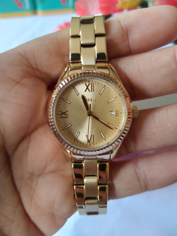 Fossil gold watch with diamonds discount