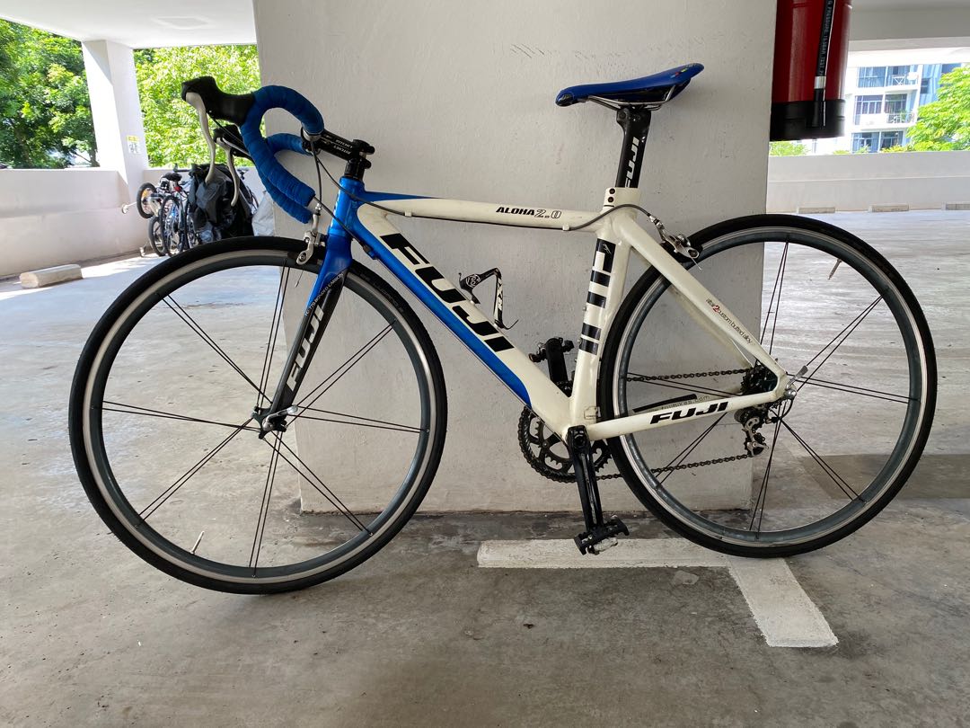 Fuji aloha shop 2.0 triathlon bike