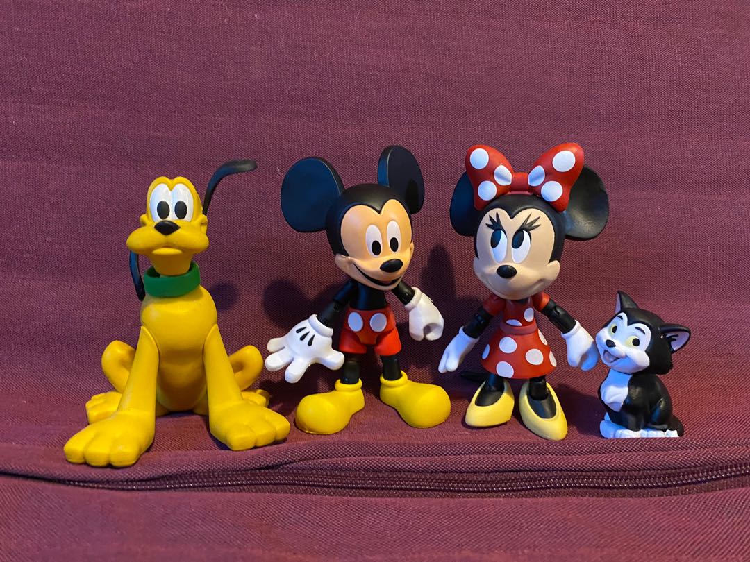 Pluto - Mickey Mouse and Friends Foodie Series Collectible Key