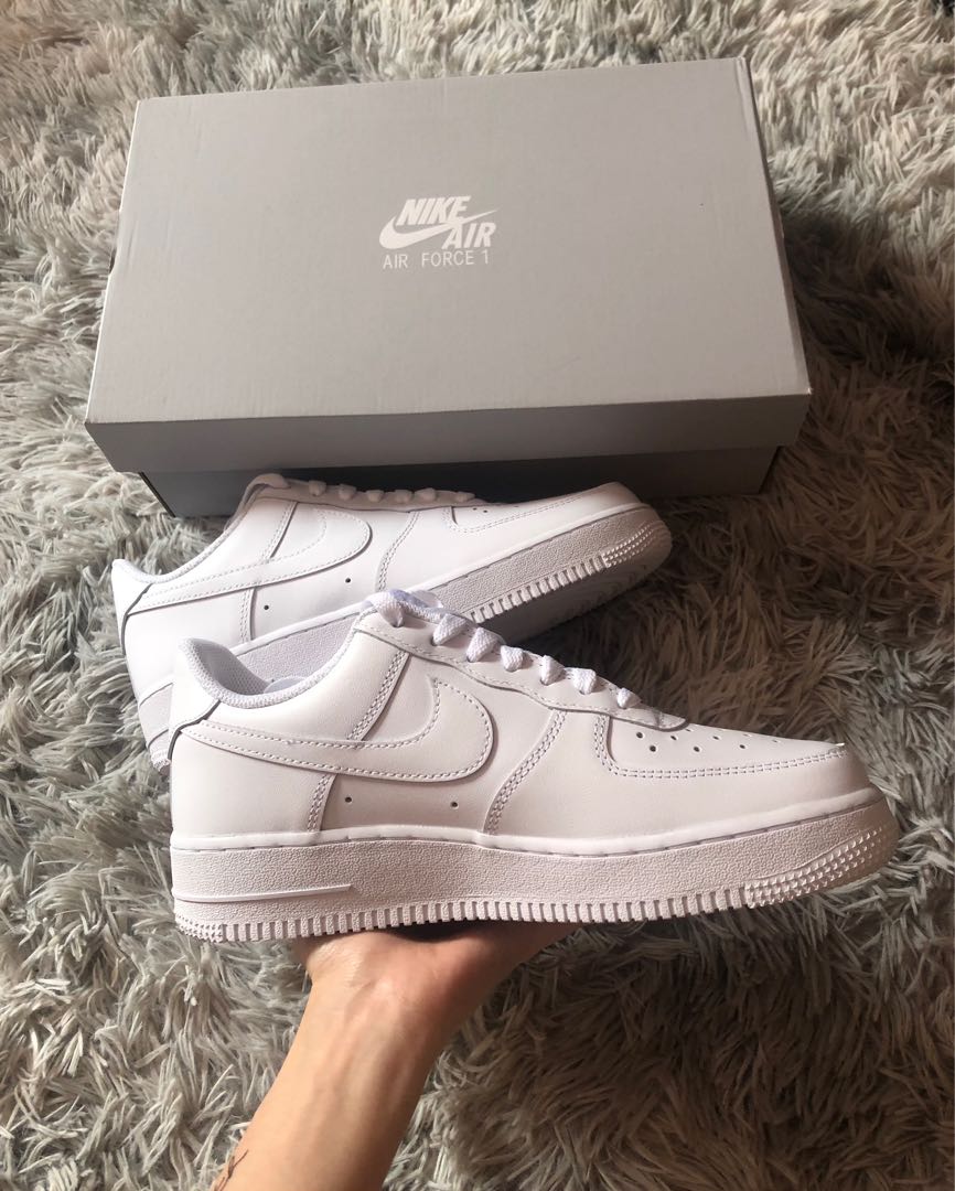air force 1 womens triple white