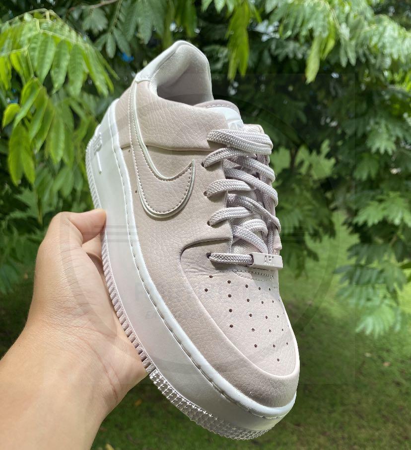 Nike air force hotsell 1 sage lace