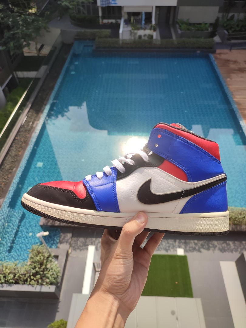 Nike Air Jordan 1 top 3, Men's Fashion, Footwear, Sneakers on Carousell