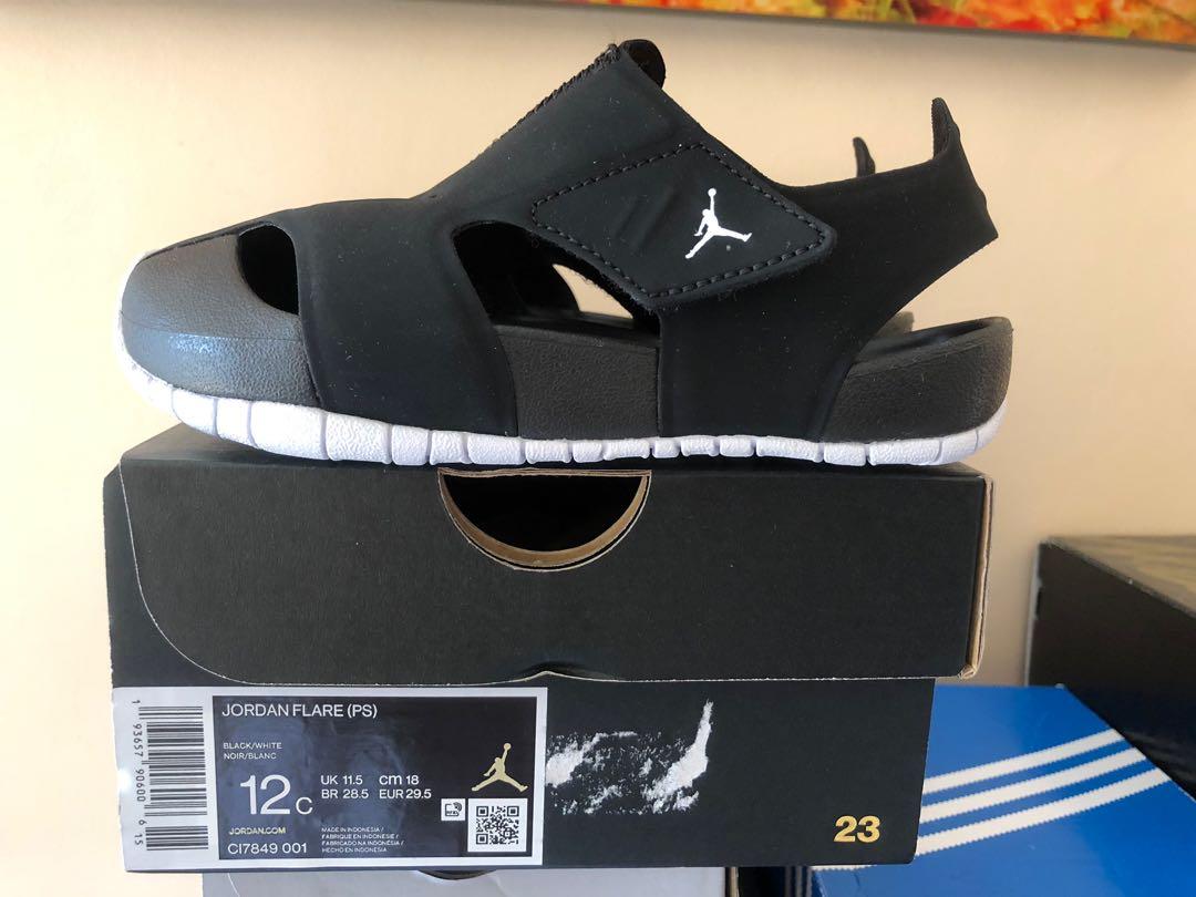 jordan flare 28