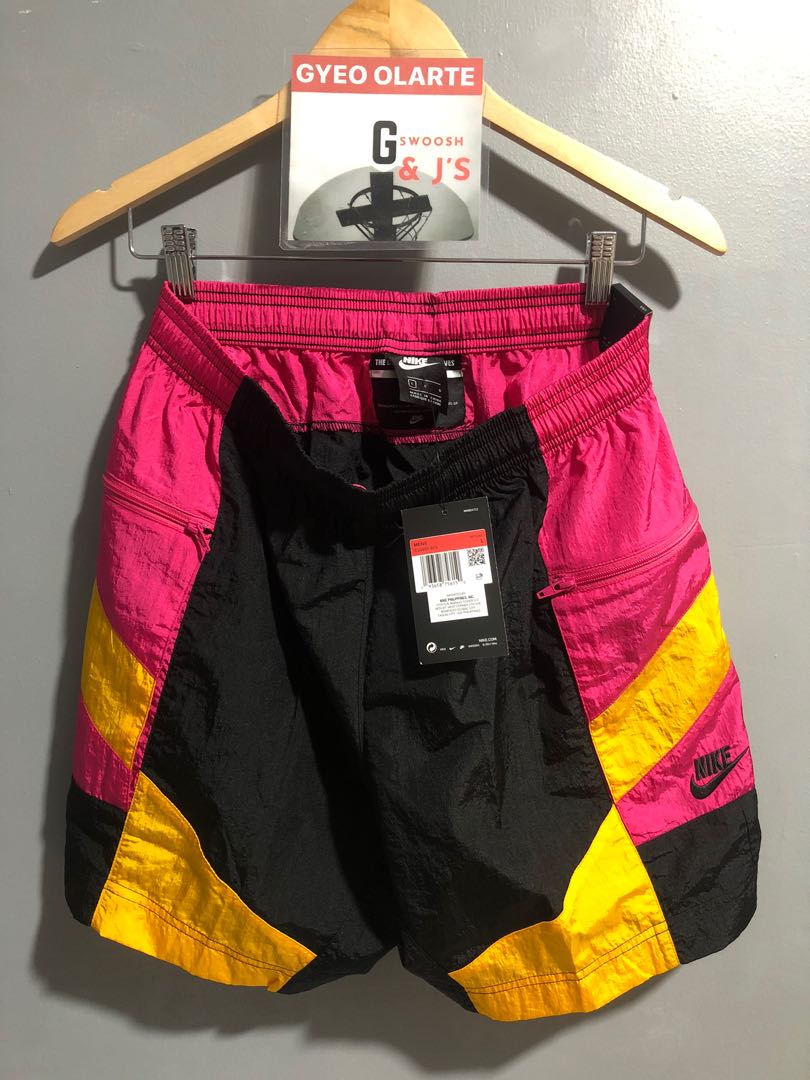 nike nsw woven shorts