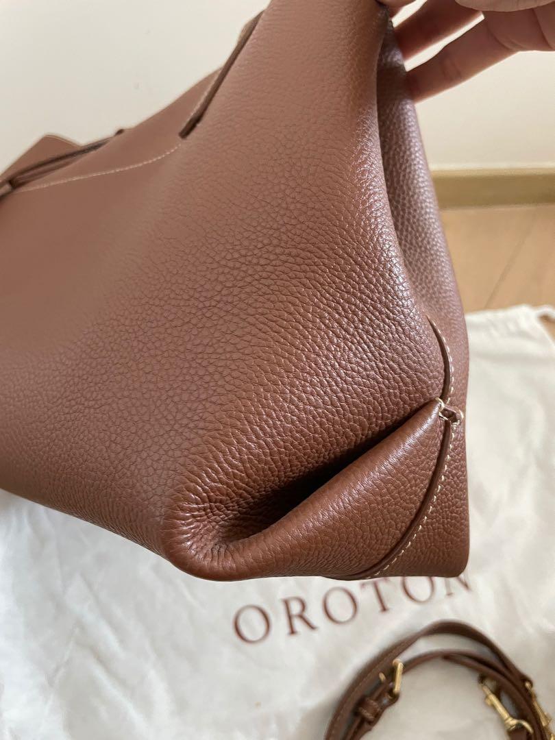 Oroton Margot Medium Day Bag, 女裝, 手袋及銀包, 多用途袋- Carousell