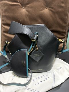 （分類：）位於 。 由 hoiching917 提交（商品編號 1096648987，圖片 1）。簡介： 。