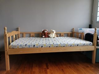 (Category: ) located in . Submitted by kynatan (Listing ID 1096550128, Image 1). Description: .