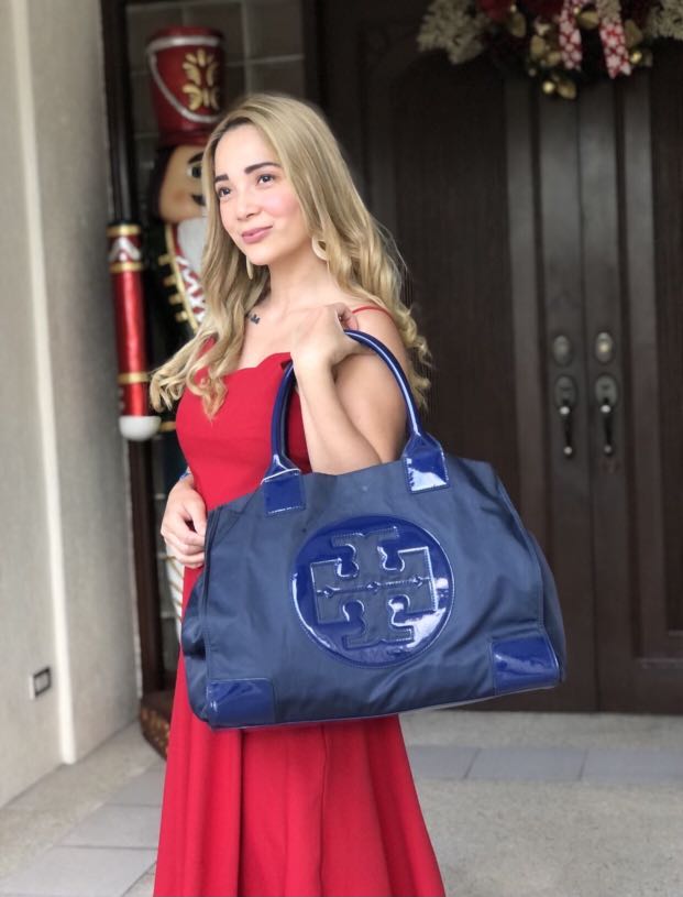 Tory Burch Ella Tote Navy Blue., Luxury, Bags & Wallets on Carousell