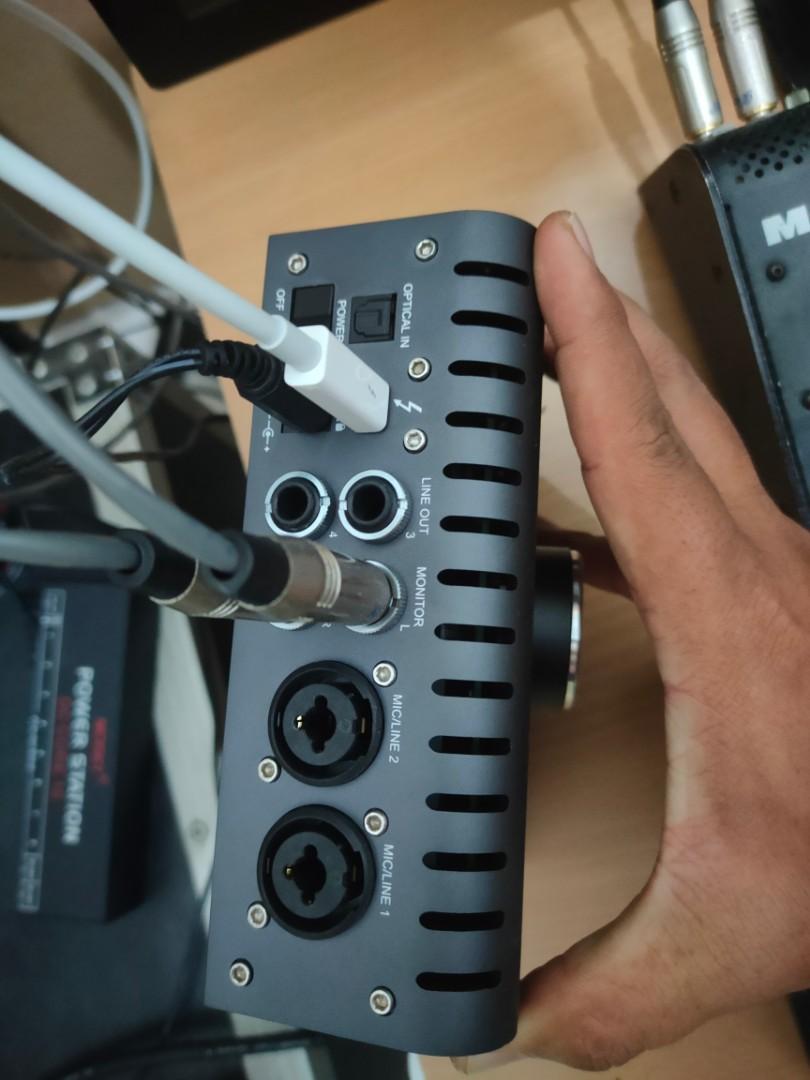 UAD Apollo Twin MKII Thunderbolt with Duo DSP, Hobbies & Toys, Music