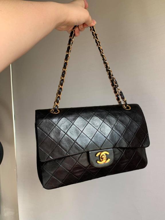 Vintage chanel sling bag store