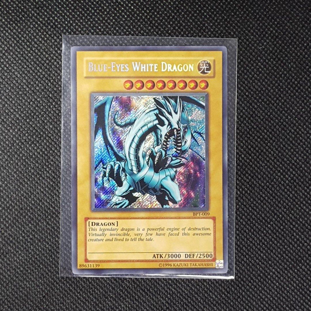 Yugioh Blue Eyes White Dragon BPT 009, Hobbies & Toys, Toys & Games on