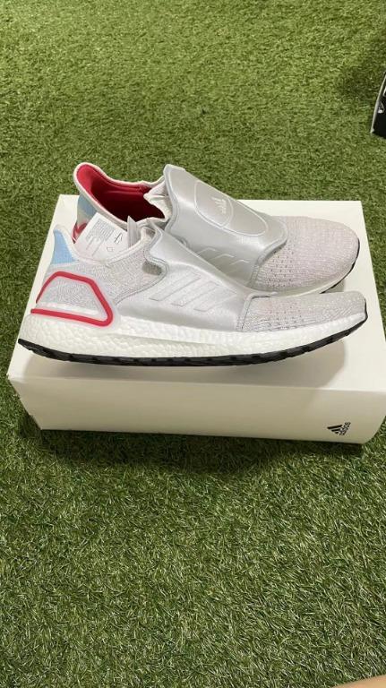 Ultraboost 19 doe top