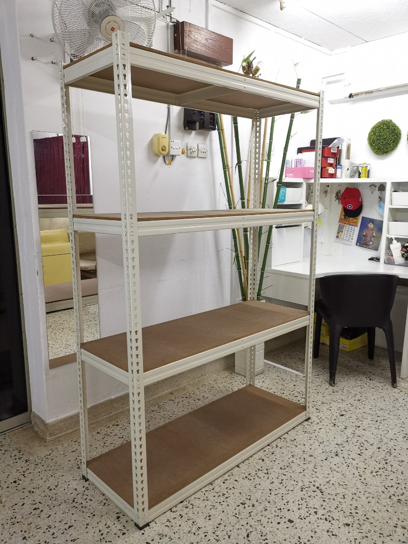 Bottles rack shop
