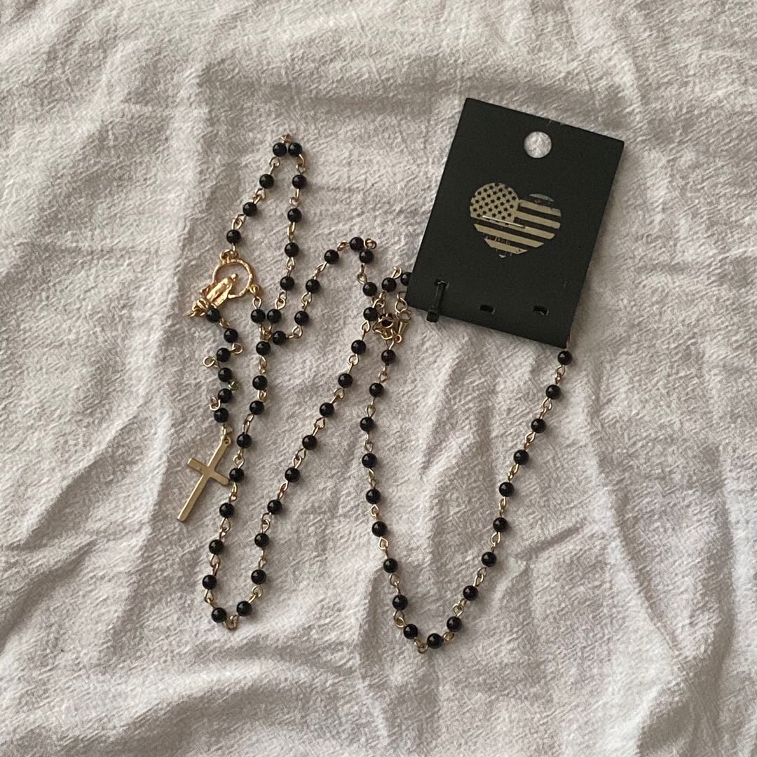 Brandy melville cheap beaded necklace