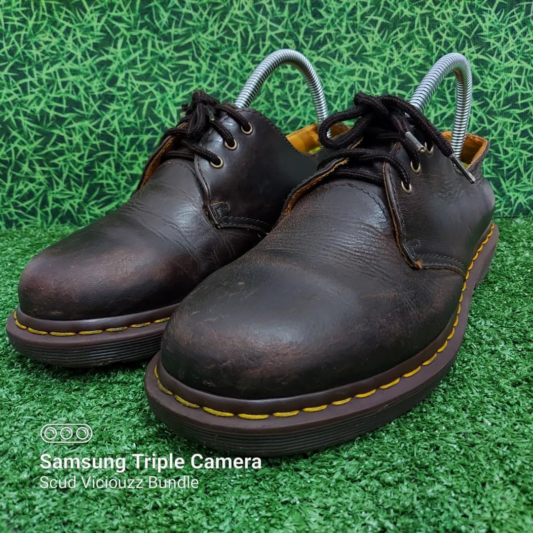 Dr martens low brown sales