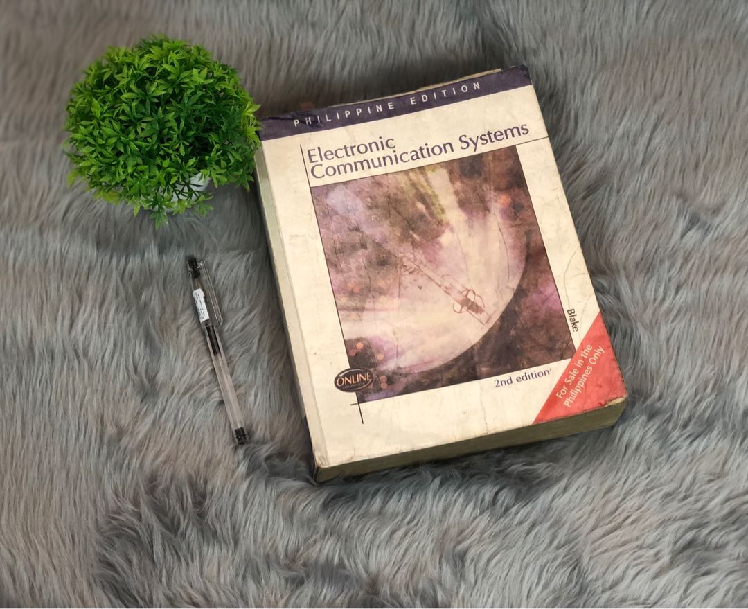 Electronic Communication Systems 2nd edition, Hobbies & Toys, Books