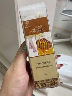 Foot Fizz spa treatment
