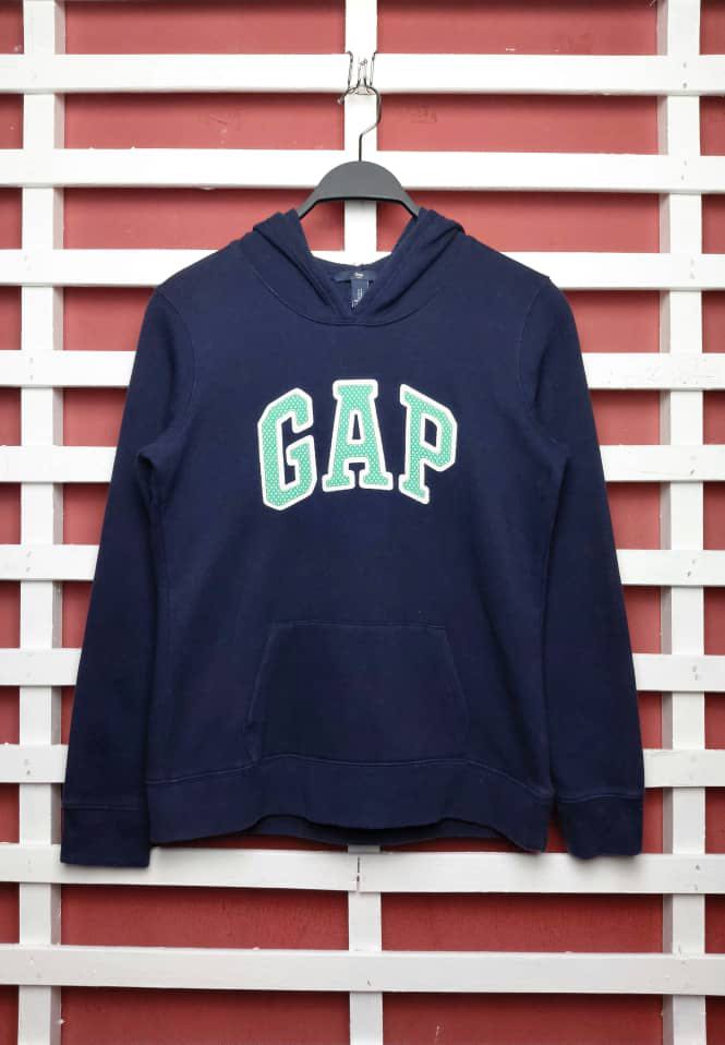gap original sweater