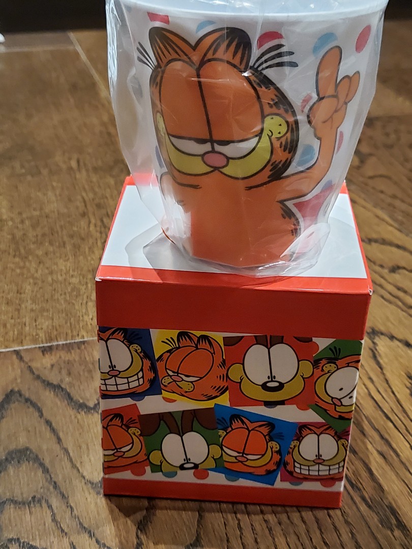Garfield cup, Furniture & Home Living, Kitchenware & Tableware, Coffee ...