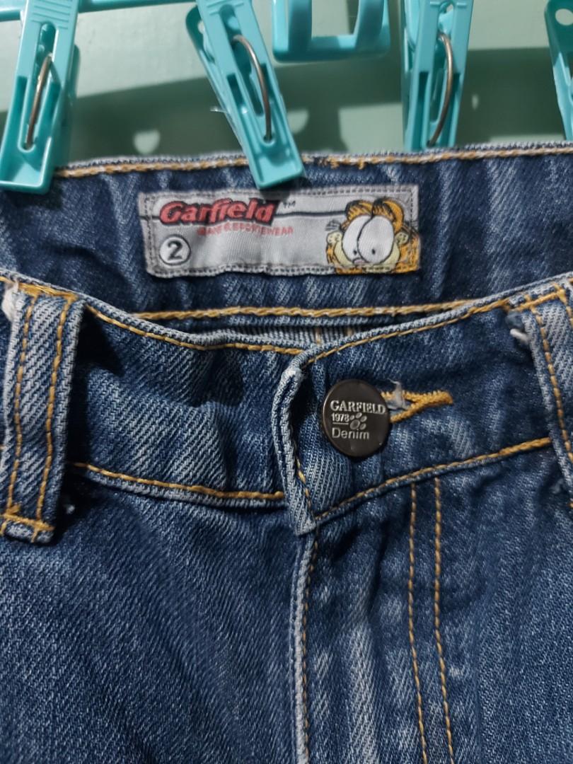 Garfield Denim kids short (Category: Babies & Kids Fashion) located in Taguig. Submitted by ldmagno (Listing ID 1096903297, Image 2). Description: almost new.
