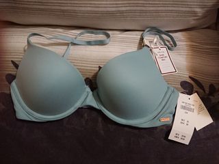 （分類：）位於 。 由 Ccbbc 提交（商品編號 1096762127，圖片 1）。簡介： 。