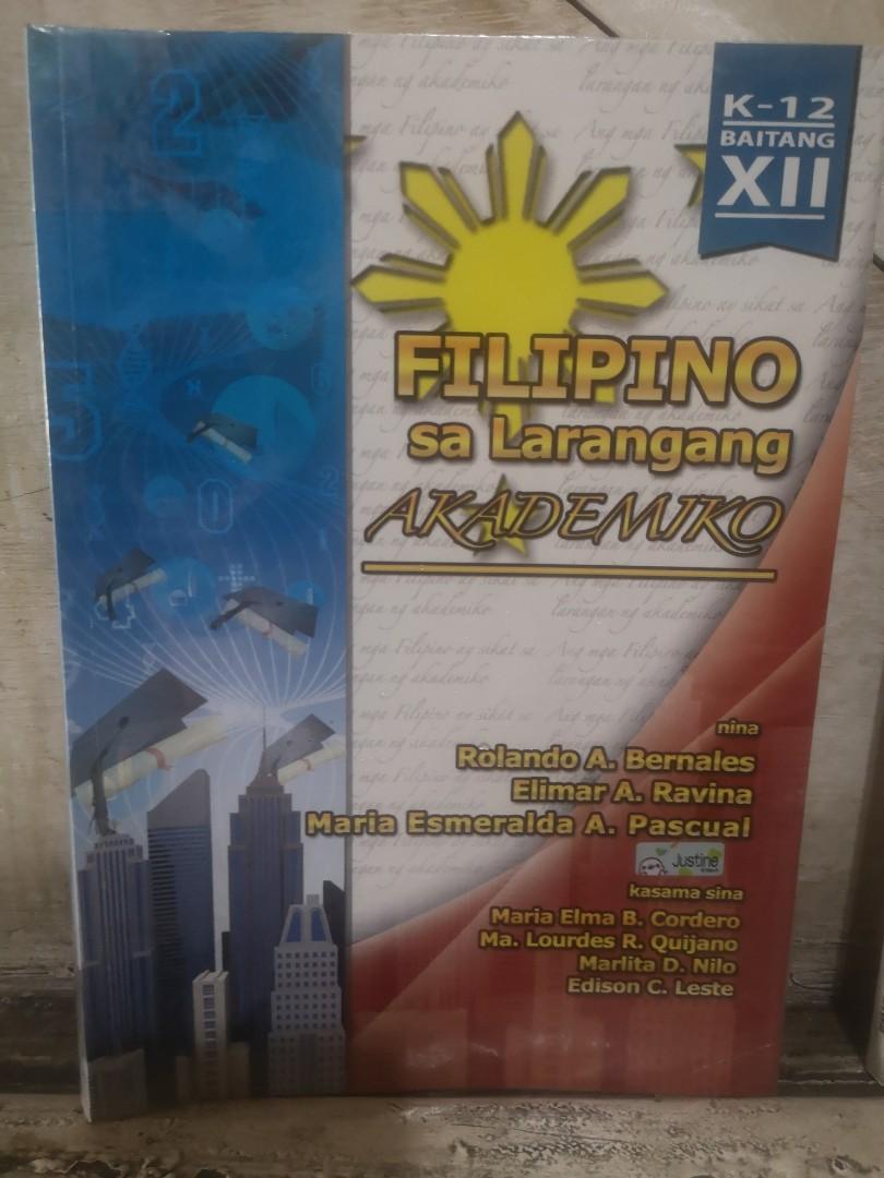 Grade 12 books (Category: Textbooks) located in Quezon City. Submitted by alexstrada (Listing ID 1096698100, Image 2). Description: Grade 12 books - Filipino sa larangang akademiko - media and information literacy - moving up - business ethics and social responsibility Price negotiable.