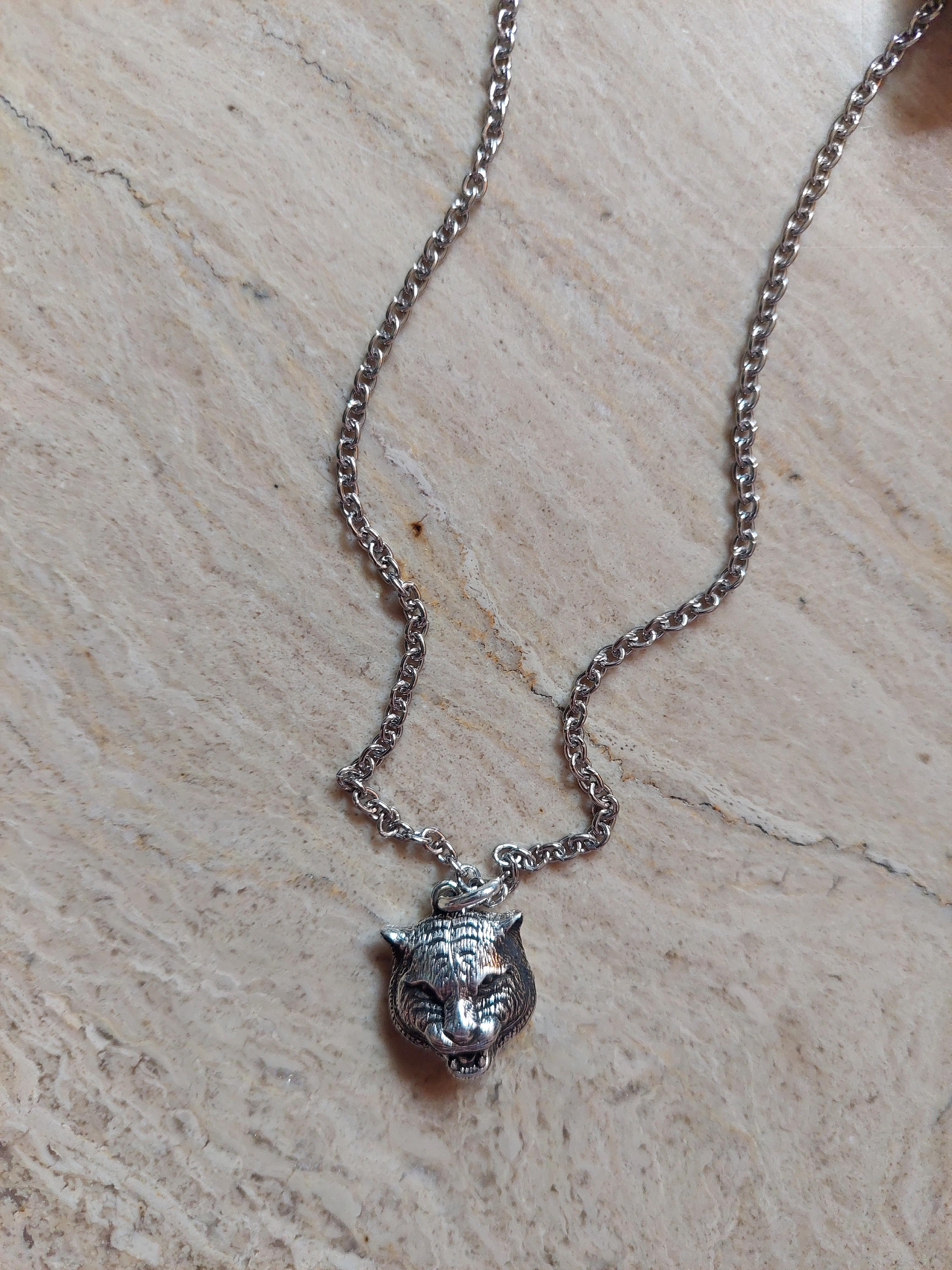 Gucci outlet panther necklace