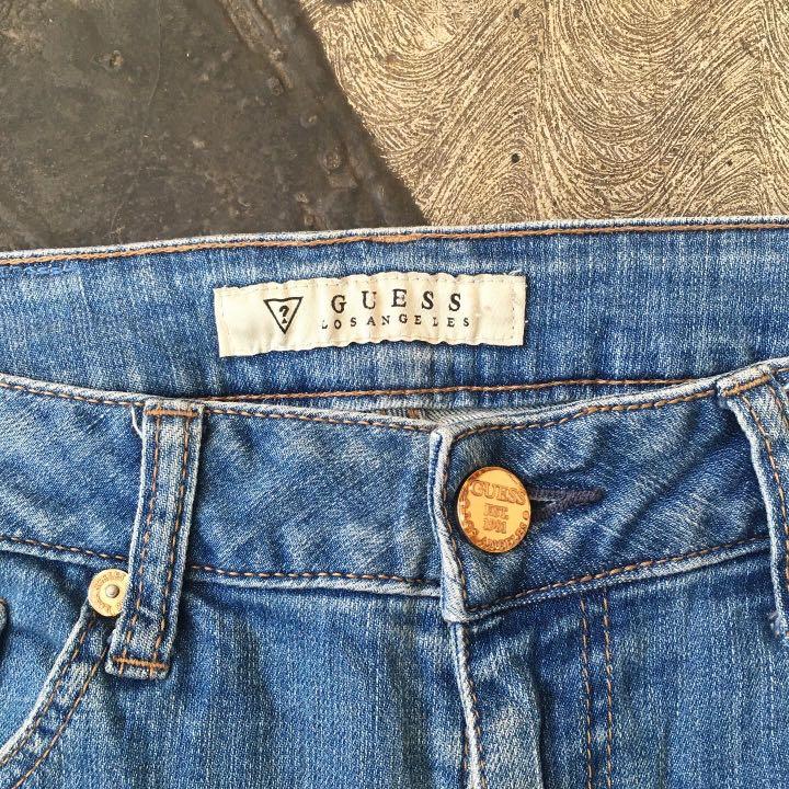 Guess Jeans Riped (size 32), Fesyen 