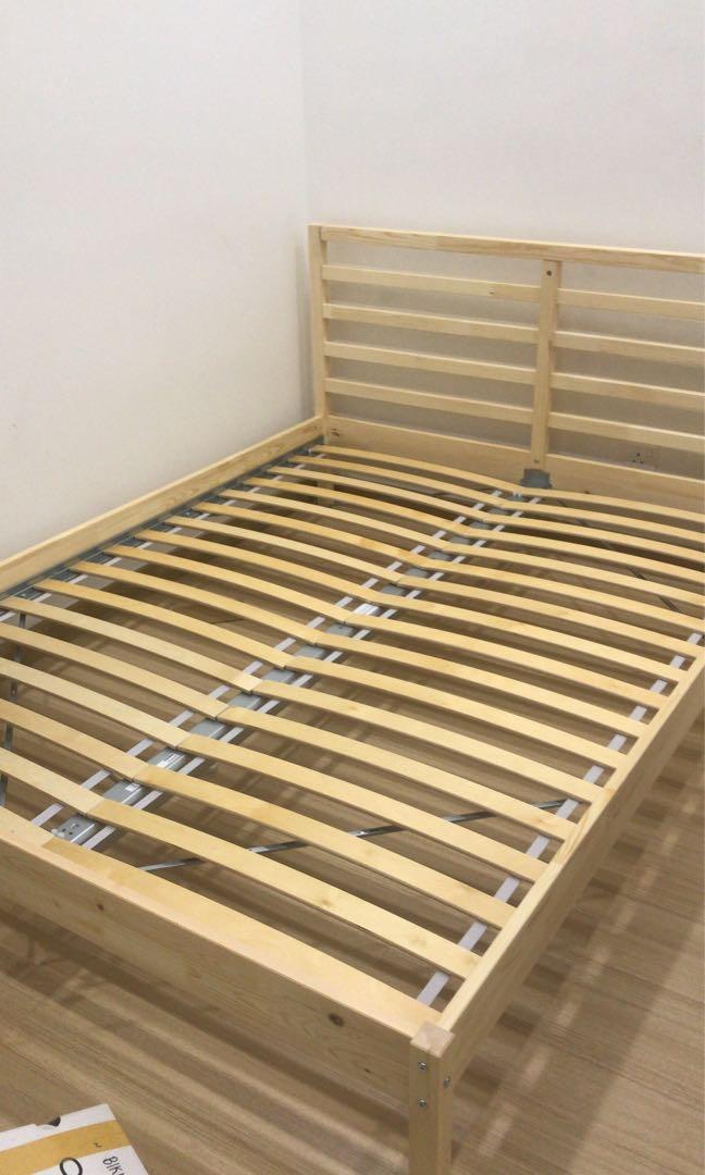 Tarva queen deals bed frame
