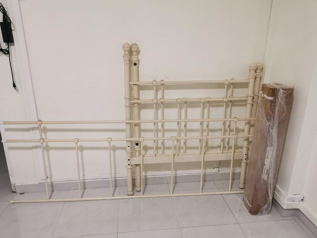 IKEA Tromsnes daybed, Furniture & Home Living, Furniture, Bed Frames