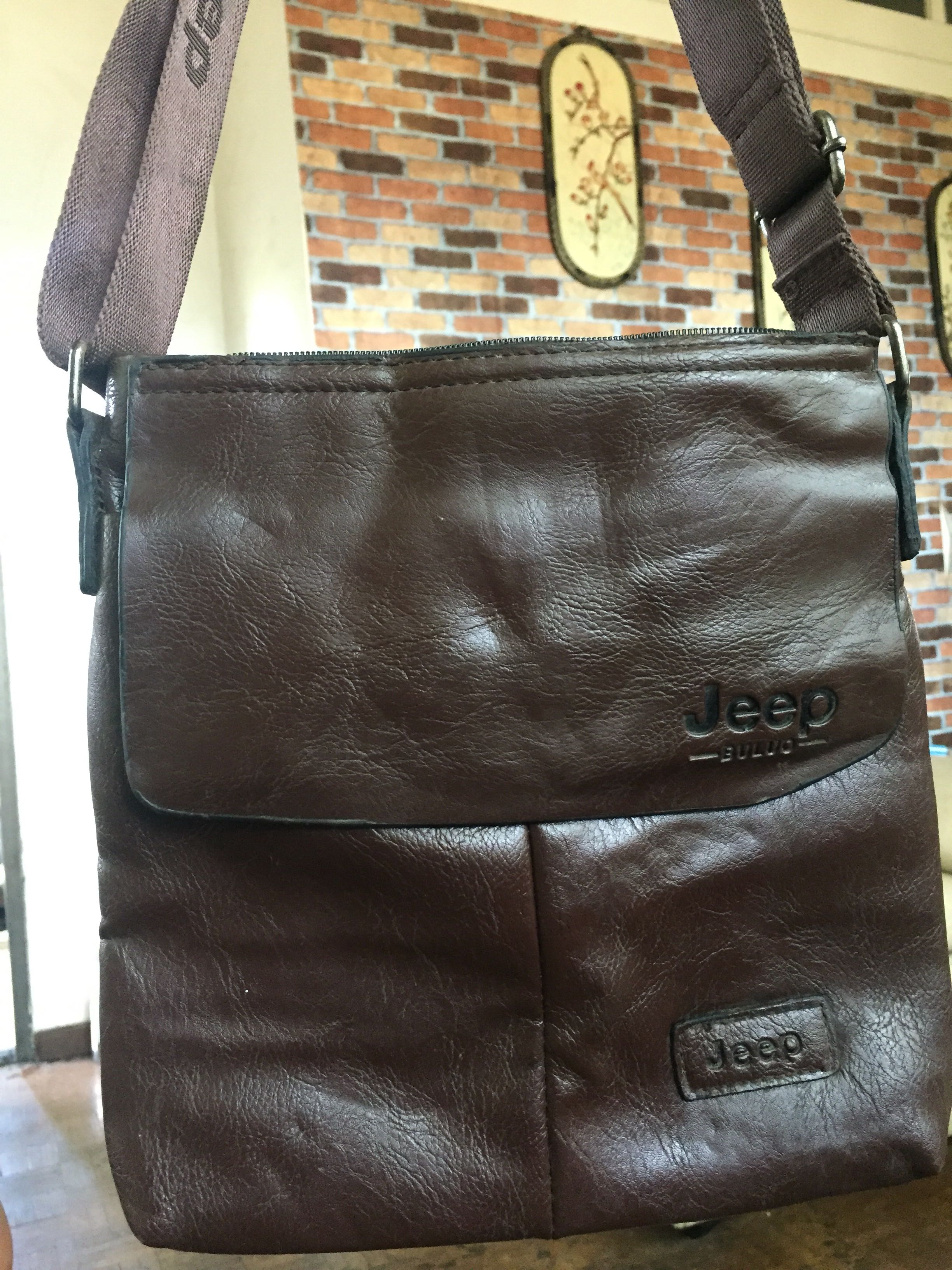 Jeep sling 2025 bag original