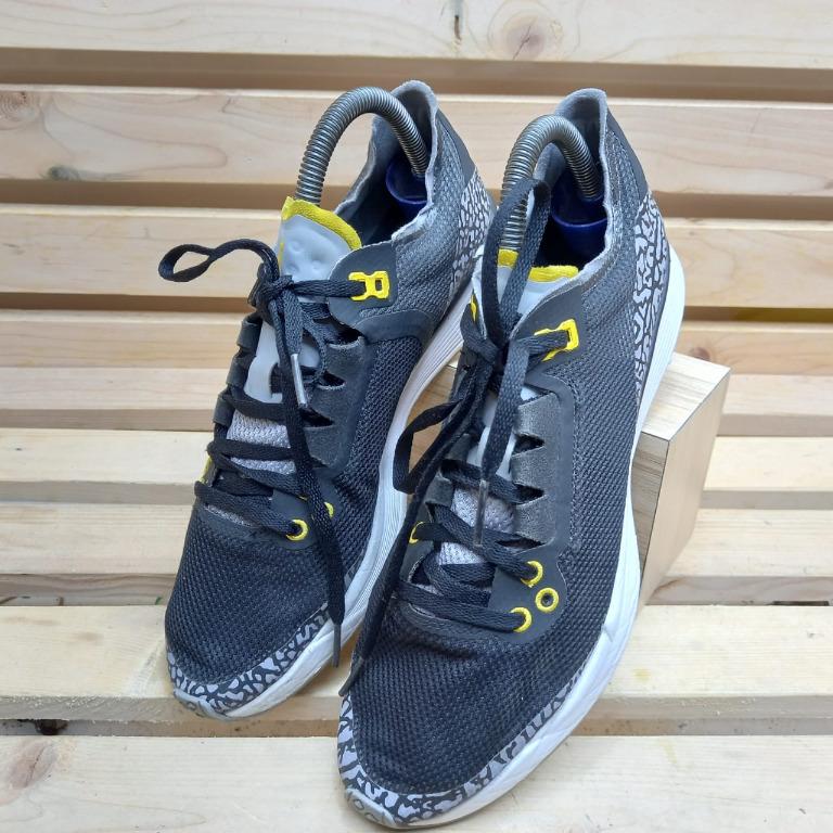 Jordan 88 racer black clearance varsity maize