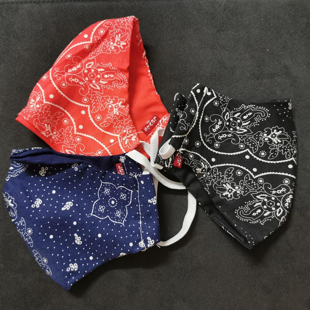 Levi's Paisley Face Mask Set of 3, Health & Nutrition, Face Masks & Face  Shields on Carousell