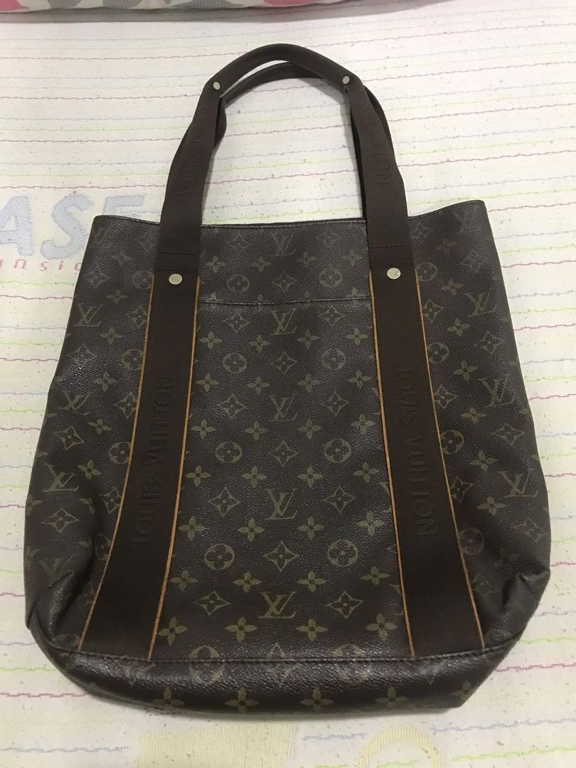 Louis vuitton 2025 mens tote bag